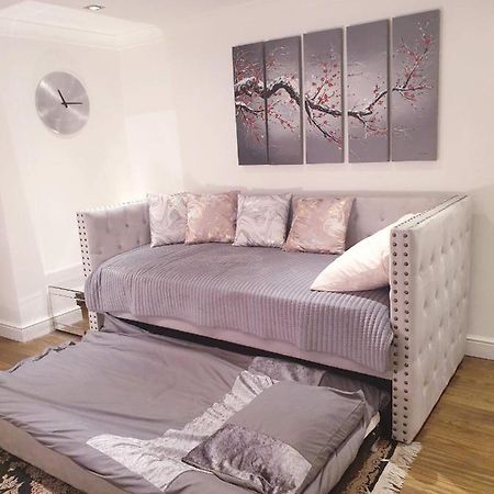Cozy Muswell Hill 1-Bedroom Flat London Exterior foto